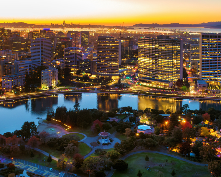 Oakland city skyline