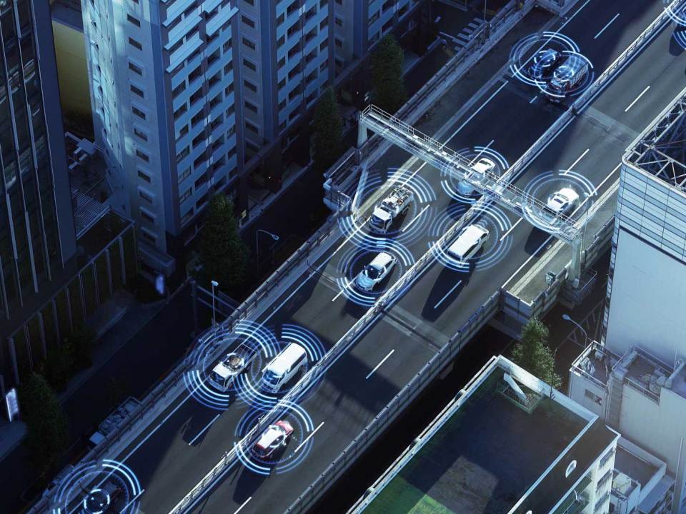 Connected-Vehicle-Services-That-Make-Driving-Easier-Tolling-Fueling
