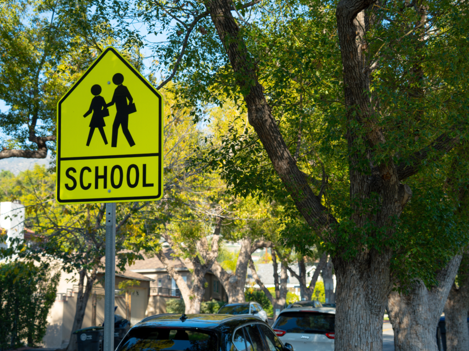 School Zone sign on a Florida street